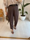 KAHVE 0985 KEMERLİ KETEN PANTOLON