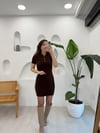 KAHVE 4388 DÜĞME DETAY TRİKO  ELBİSE  