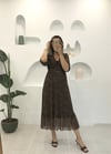 KAHVE DESENLİ ŞİFON ELBİSE