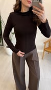 KOYU KAHVE 1391 DİK YAKA BLUZ