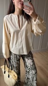 KREM  3243 FERMUARLI BLUZ 
