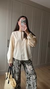 KREM  3243 FERMUARLI BLUZ 