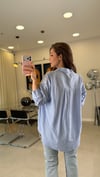 MAVİ-BEYAZ 3471 OMZU DANTEL DETAY GÖMLEK