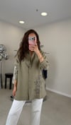 OLİVE 2964 NAKIŞ DETAY GÖMLEK 