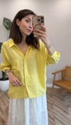 SARI 4612 OMZU DÜŞÜK OVERSİZE GÖMLEK