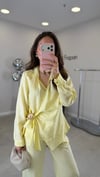SARI 7318 TOKA DETAY BLUZ 
