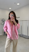 ŞEKER PEMBE 4612 OMZU DÜŞÜK OVERSİZE GÖMLEK  