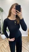 SİYAH 31332 KAYIK YAKA CROP 