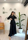 SİYAH 4746 BELDEN KUŞAKLI ELBİSE 