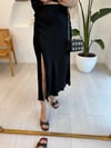 SİYAH 6198 YIRTMAÇLI SATEN ETEK 
