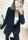 SİYAH CEKETLİ TAKIM