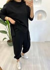SİYAH FİLE DETAY PANTOLON TAKIM