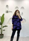 SİYAH-MOR ÇİÇEK DESEN KAZAK 