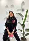 SİYAH NAKIŞLI ŞİŞME MONT