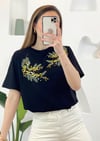 SİYAH NAKIŞLI TSHIRT