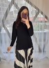 SİYAH ÜÇGEN DESEN ETEKLİ TAKIM