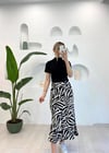 SİYAH ZEBRA DESEN VEREV ETEK 