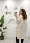 TAŞ STOPERLİ YAKASİ BÜZGÜLÜ KAP