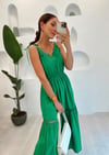 YEŞİL ELBİSE
