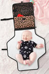Skip Hop Pronto Alt Açma Çantası Leopar 9K172010