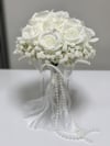 Pearl Ivory Rose Islak Gül Gelin Buketi | Tül ve İnci Detaylı