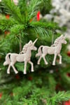 2 Adet Beyaz Pegasus At Yılbaşı Ağaç Süsü Kabartmalı Unicorn Simli 11 Cm Yeni Yıl Çam Ağacı Süs