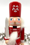 25 Cm Kılıçlı Fındıkkıran Kırmızı Beyaz Renkli Kurşun Asker Nutcracker Yılbaşı Yeni Yıl Dekoru