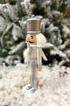 30 Cm Kılıçlı Fındıkkıran Gümüş Gri Beyaz Renkli Kurşun Asker Nutcracker Yılbaşı Yeni Yıl Dekoru