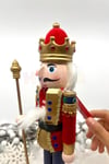 30 Cm Mızraklı Fındıkkıran Kırmızı Renkli Kurşun Asker Kadife Kıyafetli Nutcracker Yılbaşı Dekoru