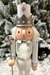 30 Cm Şekerli Fındıkkıran Gümüş Gri Beyaz Renkli Kurşun Asker Nutcracker Yılbaşı Yeni Yıl Dekoru