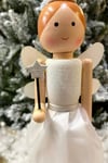 36 Cm Taçlı Melek Fındıkkıran Beyaz Renkli Yıldız Asalı Nutcracker Simli Yılbaşı Yeni Yıl Dekoru