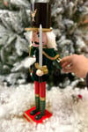 40 Cm Kılıçlı Fındıkkıran Yeşil Pelerinli Kıyafetli Kurşun Asker Nutcracker Yılbaşı Yeni Yıl Dekoru