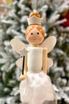 55 Cm Taçlı Melek Fındıkkıran Beyaz Renkli Yıldız Asalı Nutcracker Simli Yılbaşı Yeni Yıl Dekoru