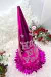 Fuşya Renk Yılbaşı Şapkası Karton Happy New Year Baskılı Simli Parlak Püsküllü Koyu Pembe Büyük Boy