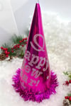 Fuşya Renk Yılbaşı Şapkası Karton Happy New Year Baskılı Simli Parlak Püsküllü Koyu Pembe Büyük Boy