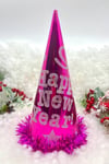 Fuşya Renk Yılbaşı Şapkası Karton Happy New Year Baskılı Simli Parlak Püsküllü Koyu Pembe Büyük Boy