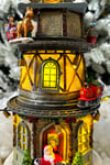 Her Katı Hareketli Yılbaşı Saat Kulesi 40x15 Cm Işıklı Müzikli Fonksiyonlu Yeni Yıl Dekoru Feneri