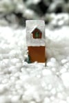 Yılbaşı Evi Kış Temalı 10X8 Cm Işıklı Turuncu Kiremitli Kenarları Yılbaşı Çam Ağacı Yeni Yıl Dekoru