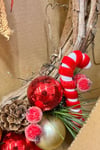 Yılbaşı Kapı Süsü 33x33 Cm Yeni Yıl Karşılama Dekoru Christmas Çelengi Kapı Çiçeği Dekoratif Fiyonk