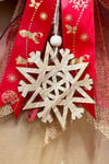 Yılbaşı Kapı Süsü 33x33 Cm Yeni Yıl Karşılama Dekoru Christmas Çelengi Kapı Çiçeği Dekoratif Fiyonk