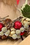 Yılbaşı Kapı Süsü 33x36 Cm Yeni Yıl Karşılama Dekoru Christmas Çelengi Kapı Çiçeği Dekoratif Fiyonk