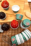 Yılbaşı Yeşili Merry Christmas Baskılı 50'li Kek Kalıbı Fırında Dağılmayan 6.5x4 Cm Muffin Cupcake