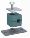 114g0 / 8mm Çift Plakalı Montaj Delikli Kelepçe