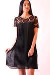 ABİYEPiliseli Dantelli ElbiseACLASSICS