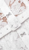 Beyaz Kemerli Peplum Detaylı Dantel Premium Midi Elbise