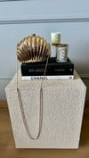 Deniz Kabuğu Formunda Gold Clutch