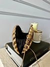 Deniz Kabuğu Formunda Gold Clutch