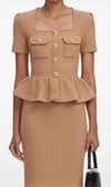 Gold Düğmeli Peplum Detaylı Midi Triko Camel Elbise