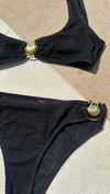 Gold Midye Detaylı Likralı Siyah Bikini Takım