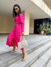 Pembe Saten Yırtmaçlı Elbise